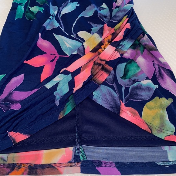 Floral Windsor dress - Picture 4 of 6